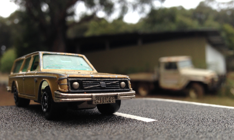 Illustration for article titled Wagon Wednesday: Majorette Volvo 245 DL Estate (Brown Wagon!!)